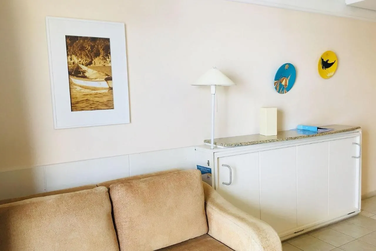 Apartamento em resort pé na areia em Jurerê JBVSUP Florianópolis Brasil