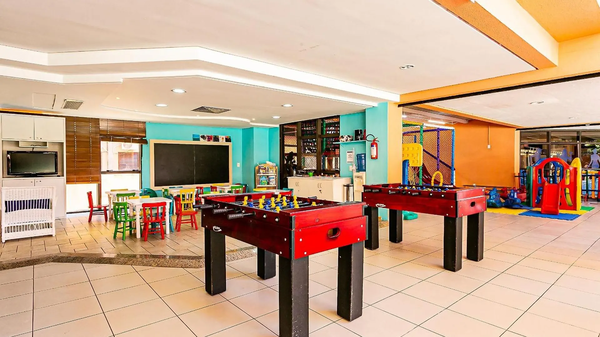 Apartamento em resort pé na areia em Jurerê JBVSUP Florianópolis Brasil